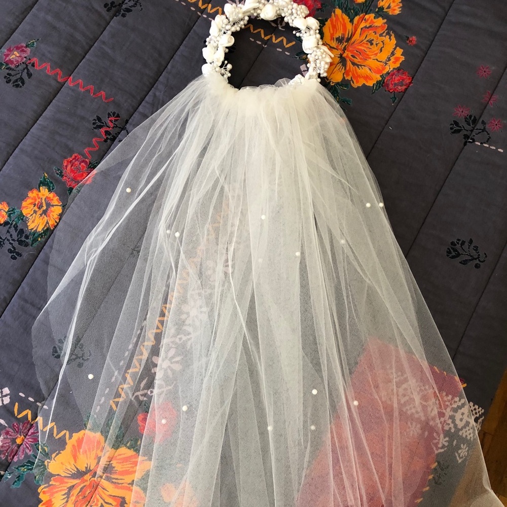 Beautiful ivory veil
